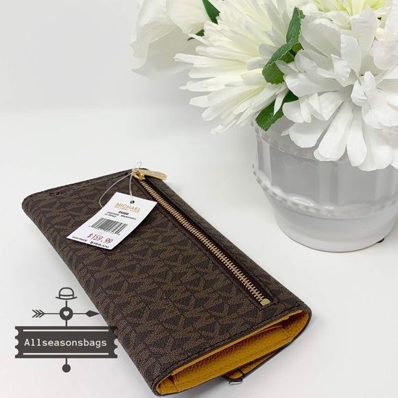 Michael Kors Cassie Large trifold Wallet brown new - Picture 3 of 6